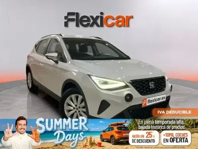 Usado Seat Arona Style 110 CV (80 kW) 2024 Blanco SUV