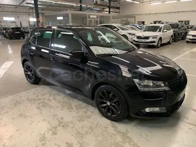 Käytetty Skoda Fabia 95 HP (69 kW) 2021 Musta Viistoperä