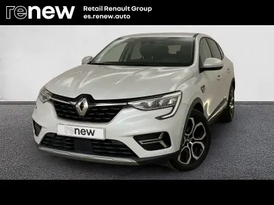 Usado Renault Arkana Techno 145 CV (106 kW) 2023 Blanco SUV
