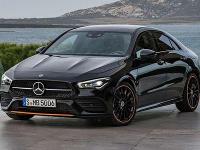 Käytetty Mercedes CLA250 224 HP (164 kW) 2019 Musta Sedan