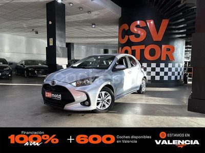 Usado Mazda 2 Center-Line 116 CV (85 kW) 2023 Gris / plata Utilitario