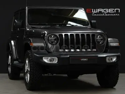Usado Jeep Wrangler Sahara 270 CV (198 kW) 2020 Gris / plata SUV