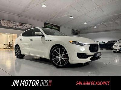 Usado Maserati Levante 430 CV (316 kW) 2017 Blanco SUV