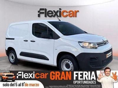 Usado Citroën Berlingo Feel 102 CV (75 kW) 2022 Blanco Monovolumen