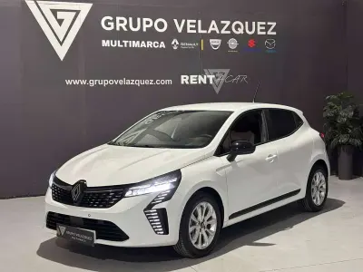 Nuevo Renault Clio 91 CV (66 kW) 2026 Blanco Utilitario