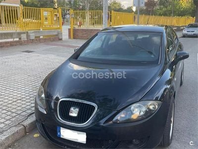 Negro Usado 2006 Seat Leon Reference Berlina | 4400 € (Precio justo)