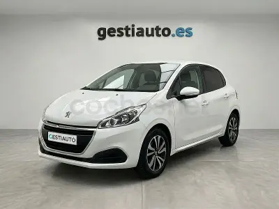 Usado Peugeot 208 Active 99 CV (72 kW) 2018 Blanco Utilitario