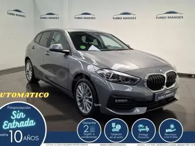 Usado BMW 118 150 CV (110 kW) 2024 Gris / plata Utilitario