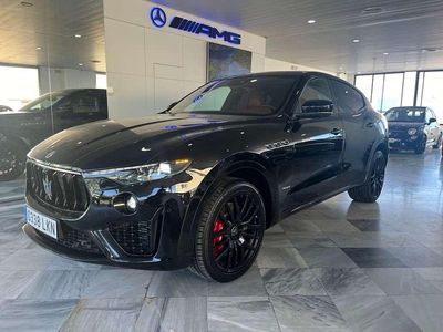 Negro Usado 2020 Maserati Levante SUV | 52.990 €