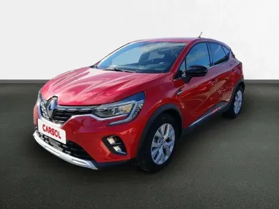 Usado Renault Captur Zen 143 CV (105 kW) 2022 Rojo SUV