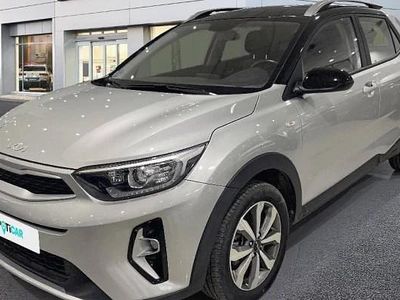 Gris Usado 2023 Kia Stonic SUV | 15.500 € (Precio justo)