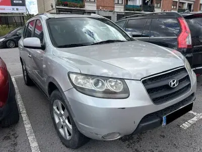 Usado Hyundai Santa Fe Style 155 CV (114 kW) 2007 Gris / plata SUV