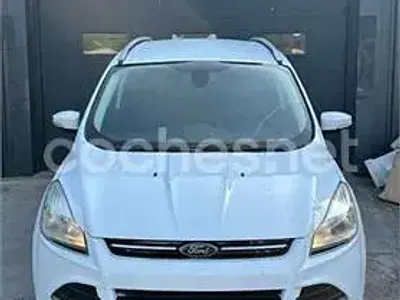 Usado Ford Kuga Titanium 140 CV (102 kW) 2013 Blanco SUV