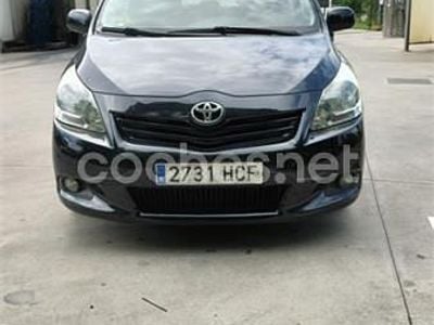 Usado Toyota Verso Active 126 CV (92 kW) 2011 Negro Monovolumen