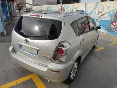 Käytetty Toyota Corolla Verso Sol 136 HP (100 kW) 2006 Harmaa Tila-auto