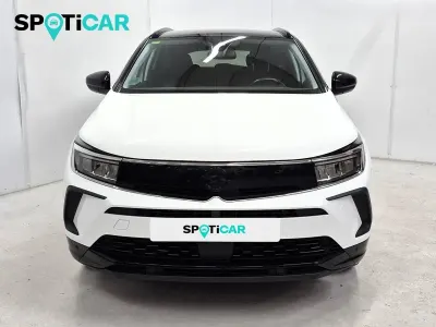 Usado Opel Grandland X GS Line 130 CV (95 kW) 2022 Blanco SUV