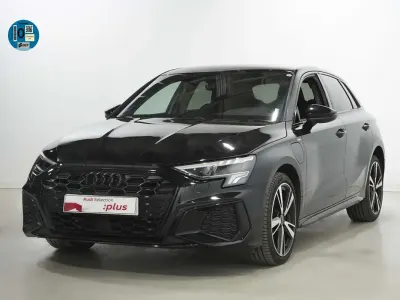 Usado Audi A3 Sportback e-tron Competition 150 CV (110 kW) 2022 Negro Utilitario