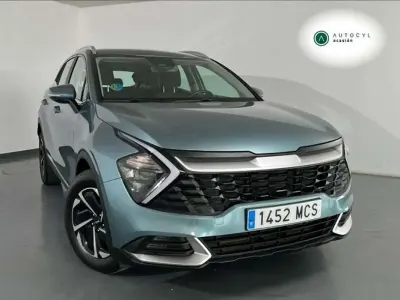 Usado Kia Sportage 150 CV (110 kW) 2022 Gris SUV