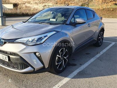 Usado Toyota C-HR Advance 184 CV (135 kW) 2020 Gris / plata SUV