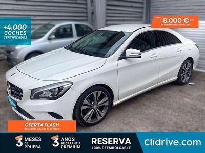 Usado Mercedes CLA200 Urban 136 CV (100 kW) 2017 Blanco Coupe