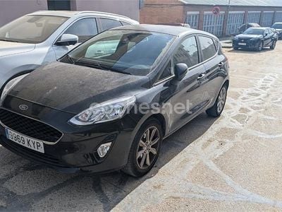 Usado Ford Fiesta Trend 85 CV (62 kW) 2019 Negro Utilitario