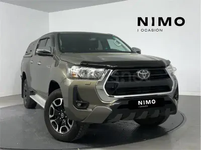 Usado Toyota HiLux 220 CV (161 kW) 2025 Negro Pickup/Camioneta