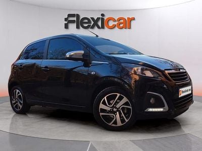 Usado Peugeot 108 Active 72 CV (52 kW) 2020 Negro Utilitario