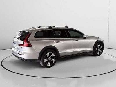 Begagnad Volvo V60 197 HK (144 kW) 2021 Grå Kombi