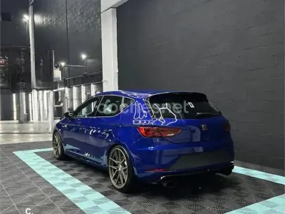 Usado Seat Leon CUPRA 290 CV (213 kW) 2019 Azul Berlina