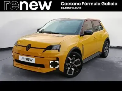 Usado Renault R5 Techno 110 kW (150 CV) 2025 Amarillo Utilitario
