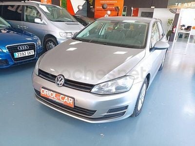 Usado VW Golf VII Edition 105 CV (77 kW) 2013 Gris / plata Berlina