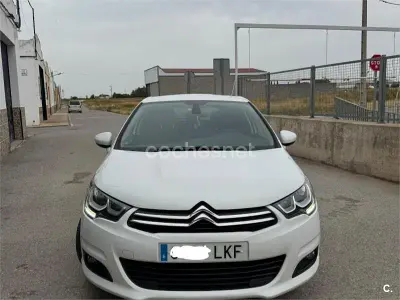 Usado Citroën C4 Feel 120 CV (88 kW) 2018 Blanco Berlina