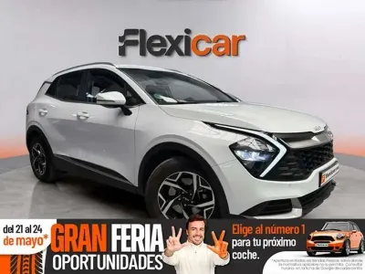 Usado Kia Sportage 136 CV (100 kW) 2023 Blanco SUV