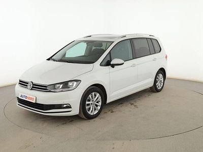 Usado VW Touran Advance 150 CV (110 kW) 2018 Blanco Monovolumen