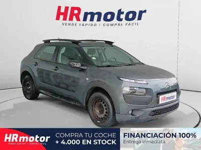 Usado Citroën C4 Cactus Feel 100 CV (73 kW) 2015 Gris / plata Utilitario