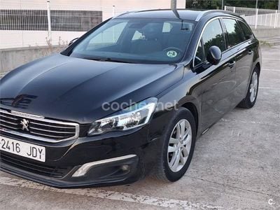 Usado Peugeot 508 SW Active 140 CV (102 kW) 2015 Negro Familiar