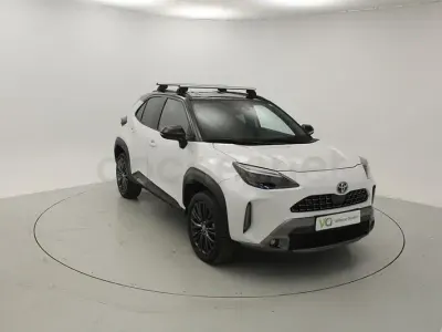 Usado Toyota Yaris Cross 116 CV (85 kW) 2023 Blanco SUV