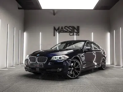 Usado BMW 530 Comfort Edition 258 CV (189 kW) 2012 Azul Berlina