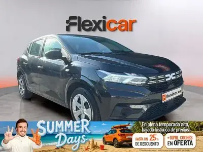 Usado Dacia Sandero Essentiel 91 CV (66 kW) 2023 Negro Berlina