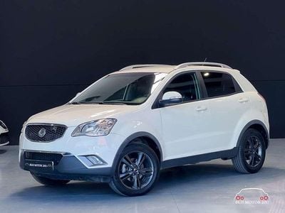 Blanco Usado 2010 Ssangyong (KGM) Korando SUV | 5990 € (Precio justo)