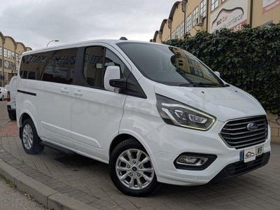 Usado Ford Tourneo Titanium 185 CV (136 kW) 2022 Blanco Monovolumen
