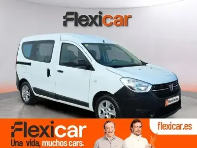 Usado Dacia Dokker Essentiel 95 CV (69 kW) 2020 Blanco Monovolumen