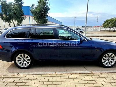 Usado BMW 520 163 CV (119 kW) 2008 Azul Familiar