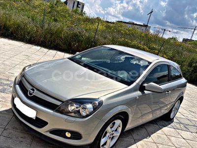 Opel Astra GTC
