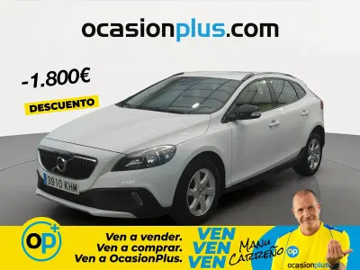 Usado Volvo V40 CC 120 CV (88 kW) 2018 Blanco Familiar