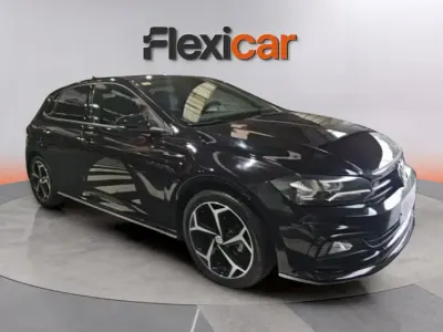 Begagnad VW Polo Sportline 95 HK (69 kW) 2019 Svart Halvkombi