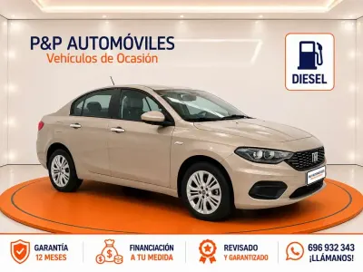 Usado Fiat Tipo Street 95 CV (69 kW) 2019 Marrón Berlina