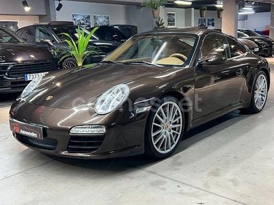 Porsche 911 Carrera