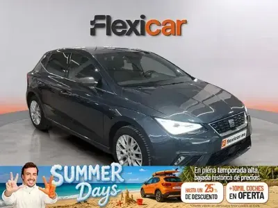 Usado Seat Ibiza Style 115 CV (84 kW) 2024 Azul Utilitario