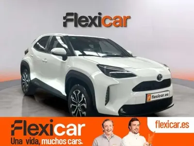 Usado Toyota Yaris Cross Connect Style 116 CV (85 kW) 2022 Blanco SUV